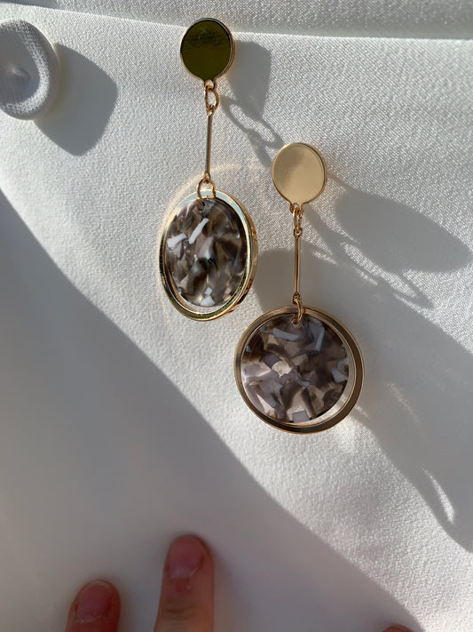 Fashion resin earring